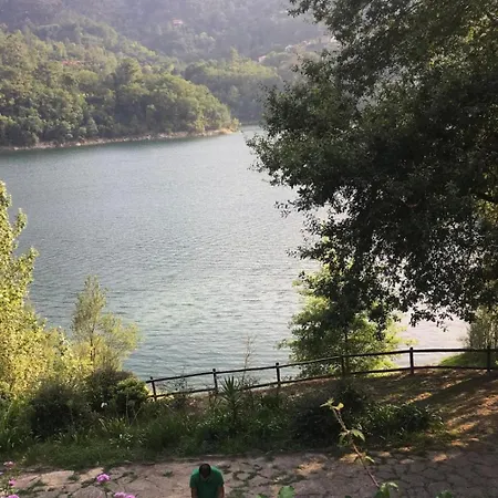 Quinta Dos Carqueijais & Wellness פארק נופש ג'רס