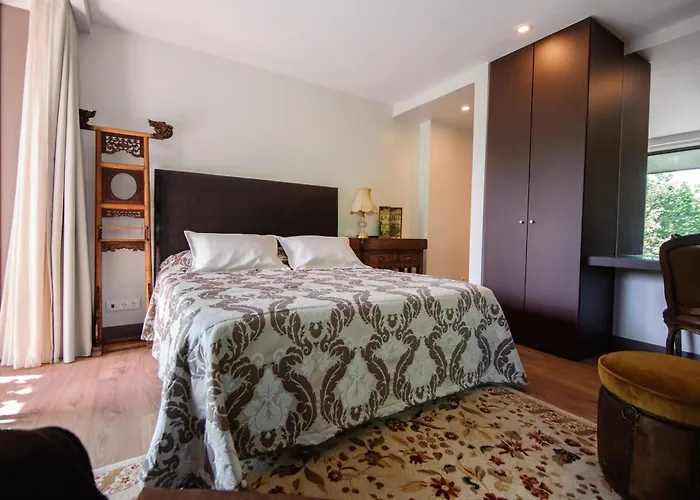 Aldeamento Turístico Quinta Dos Carqueijais 5*